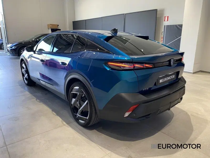 Peugeot 408 usata a Bari (11)