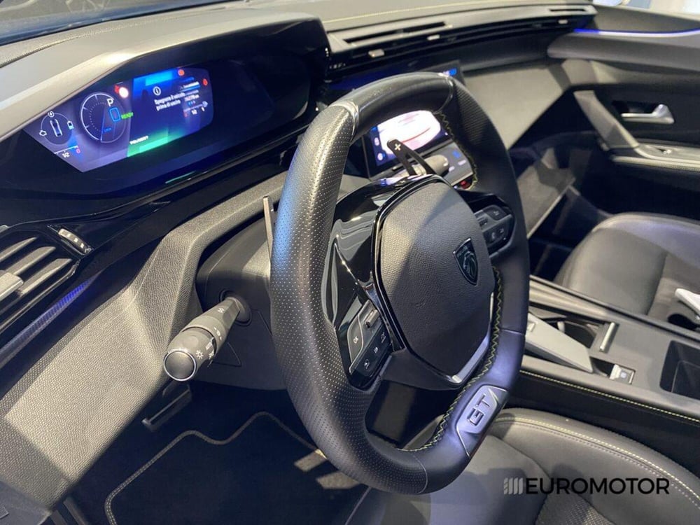 Peugeot 408 usata a Bari (14)