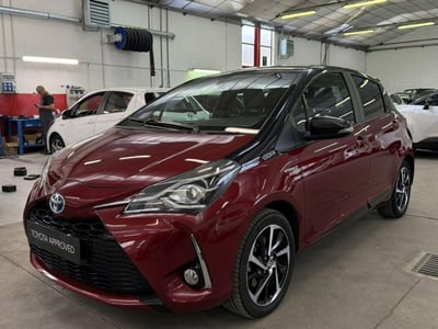 Toyota Yaris 1.5 Hybrid 5 porte Lounge del 2020 usata a Monza