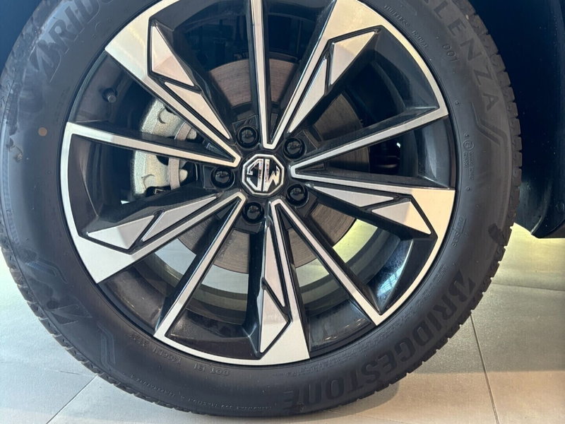 Mg HS nuova a Napoli (2)