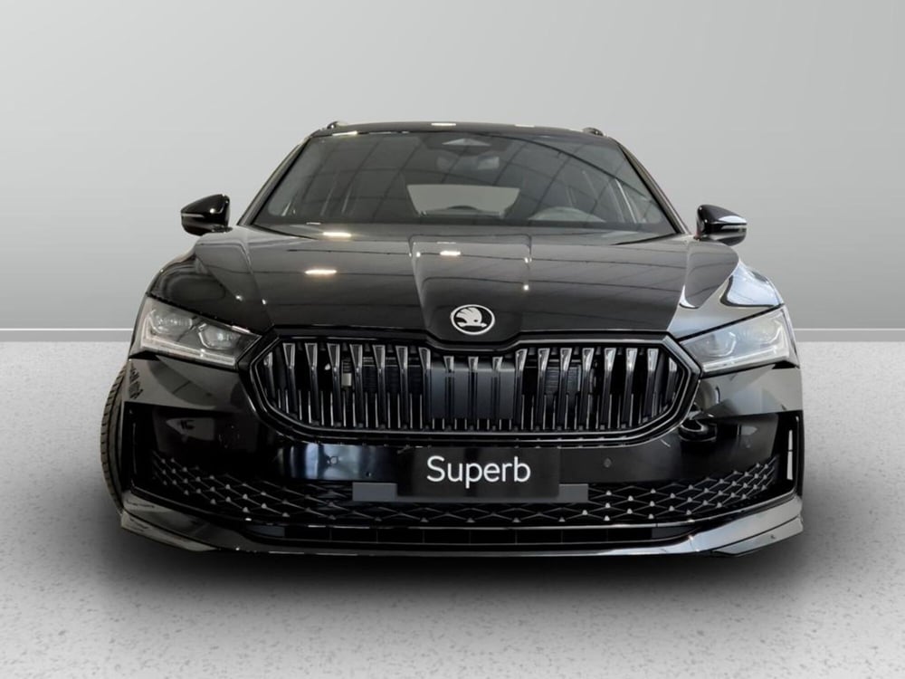 Skoda Superb Station Wagon nuova a Padova (7)