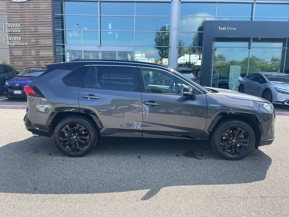 Toyota Rav4 usata a Piacenza (9)