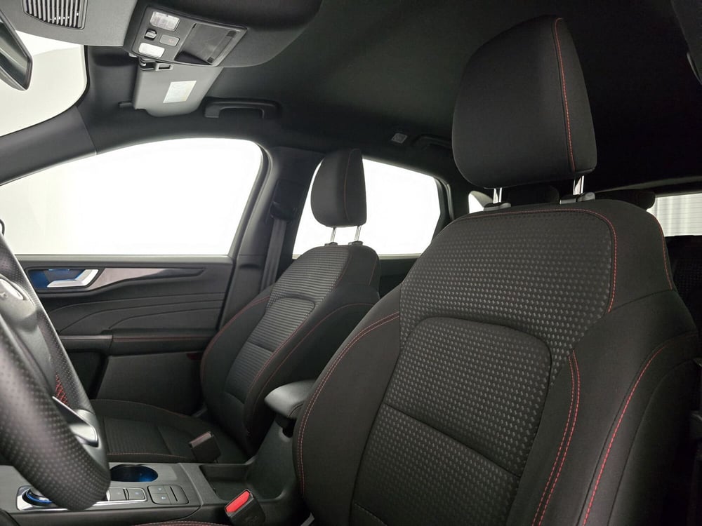 Ford Kuga usata a Roma (12)