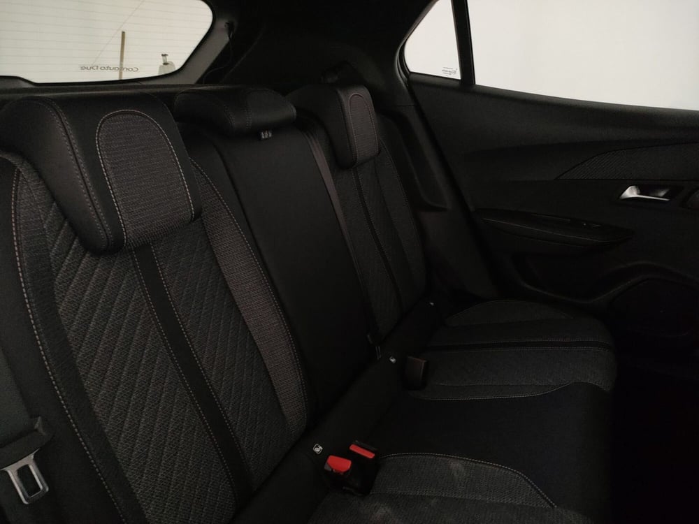 Peugeot 2008 nuova a Caserta (14)