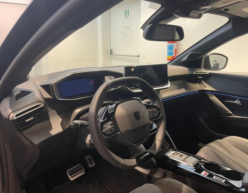Peugeot 208 nuova a Ferrara (11)