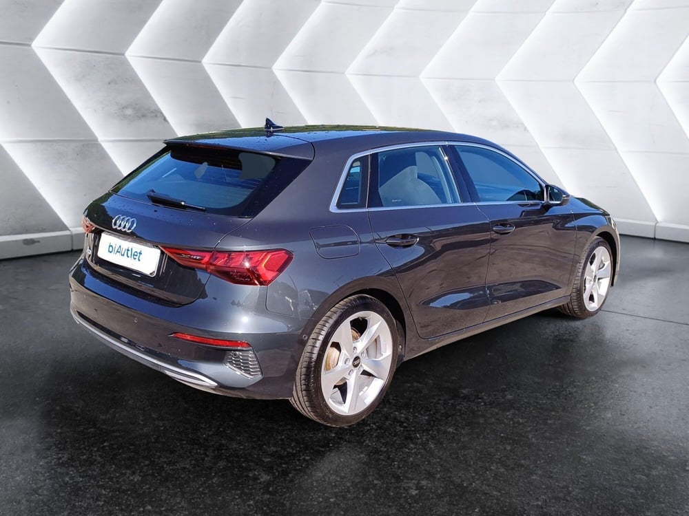 Audi A3 Sportback usata  (4)