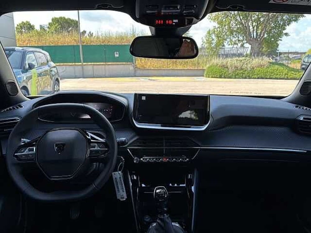 Peugeot 2008 nuova a Perugia (8)