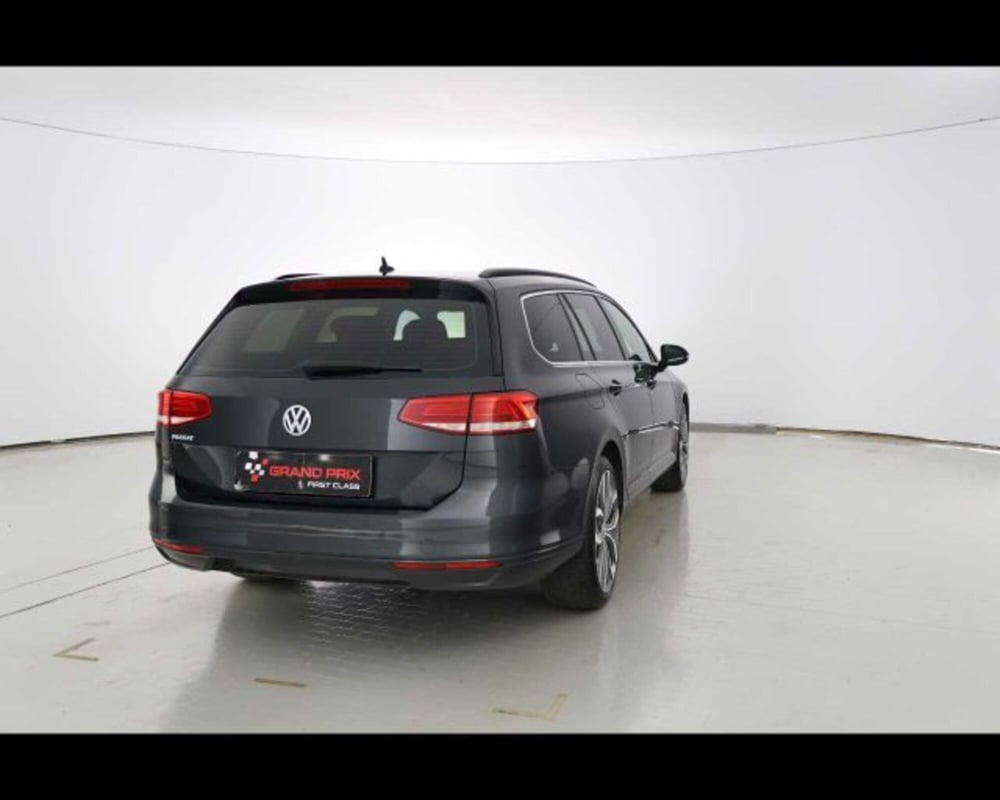 Volkswagen Passat Variant usata a Bologna (5)