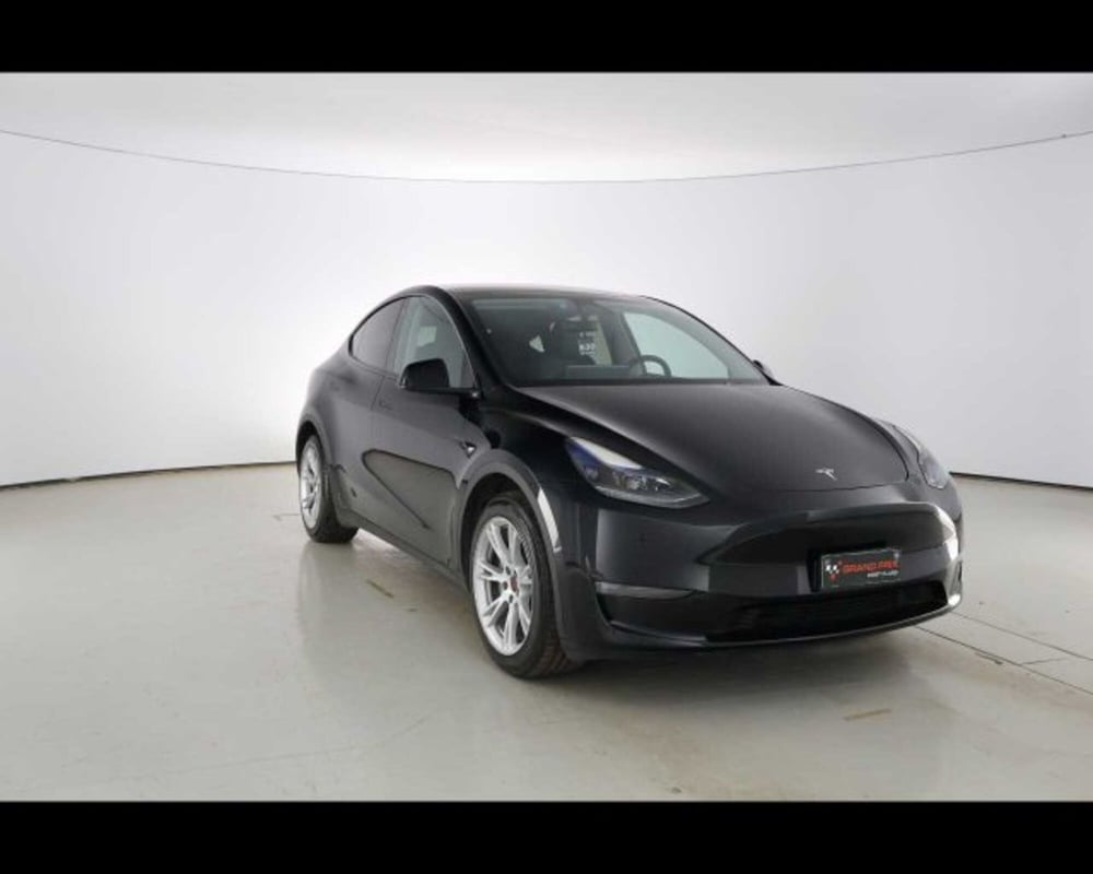 Tesla Model Y usata a Bologna (3)