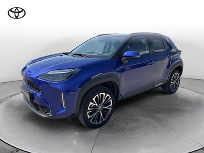 Toyota Yaris Cross Lounge fwd 130cv e-cvt del 2024 usata a Melilli