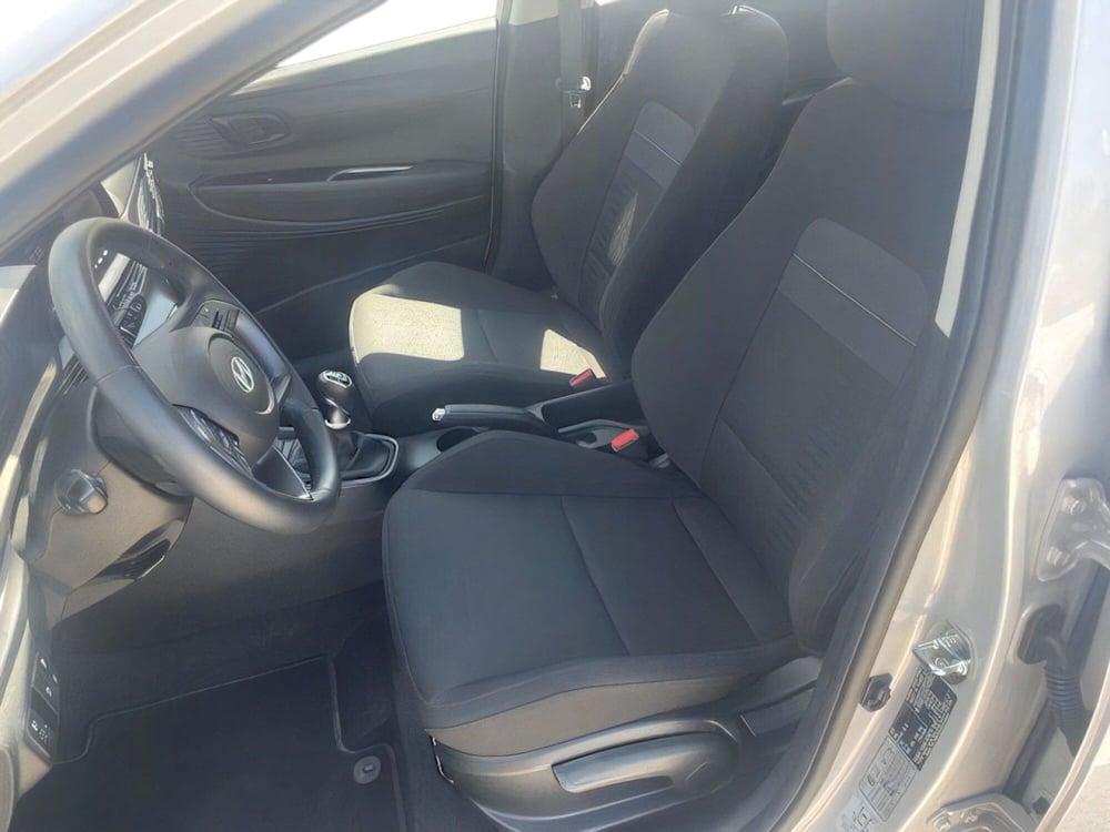Hyundai Bayon usata a Firenze (9)
