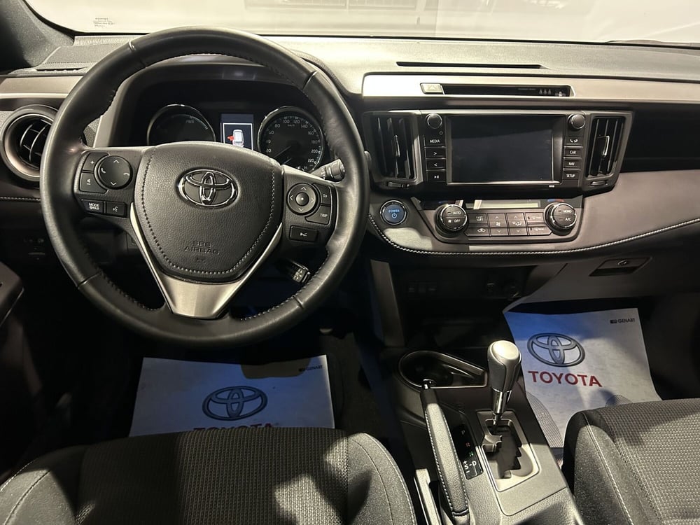 Toyota Rav4 usata a Milano (10)