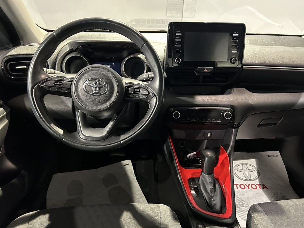 Toyota Yaris usata a Milano (9)