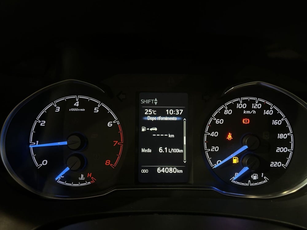 Toyota Yaris usata a Milano (12)