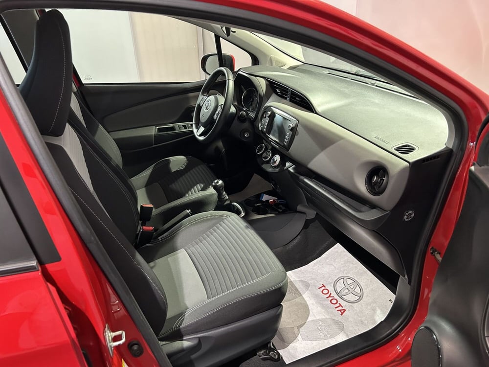 Toyota Yaris usata a Milano (6)