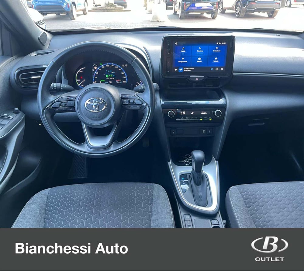 Toyota Yaris Cross usata a Cremona (9)