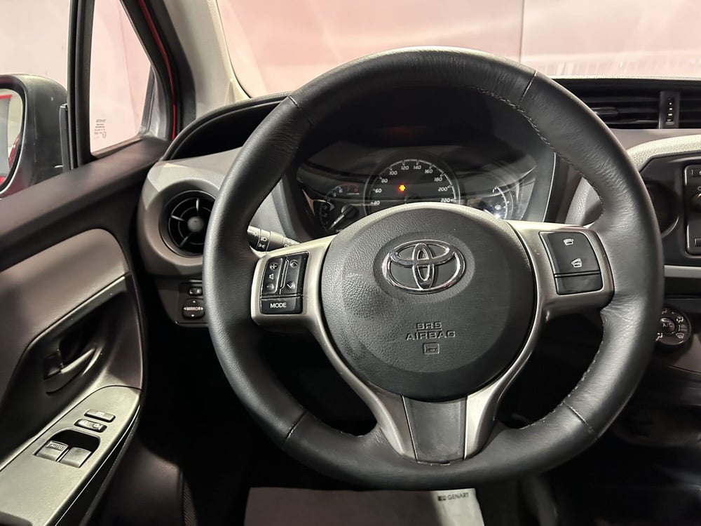 Toyota Yaris usata a Milano (10)