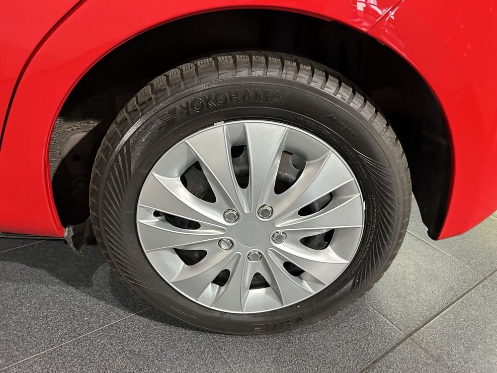 Toyota Yaris usata a Milano (14)
