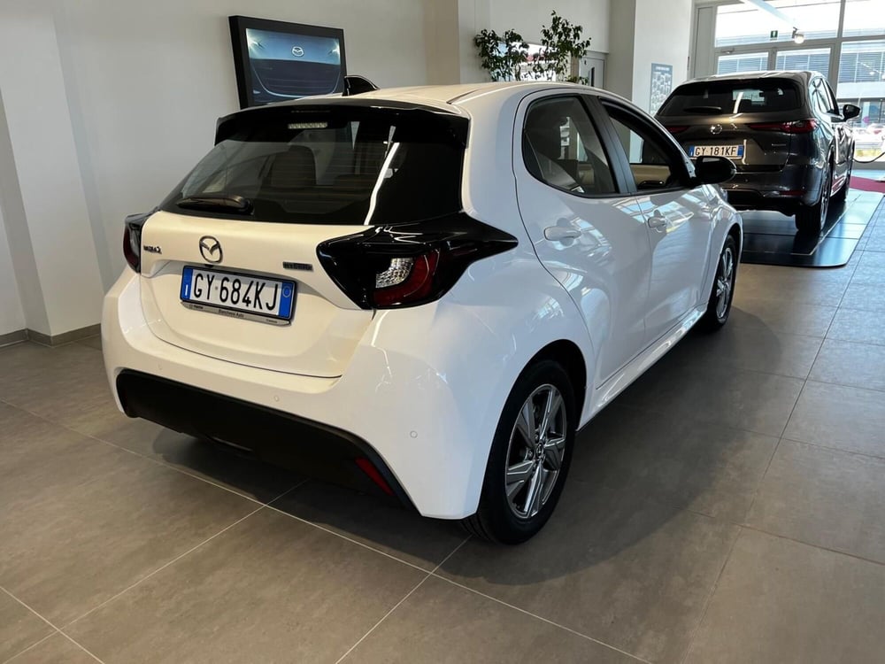 Mazda Mazda2 Hybrid nuova a Cremona (4)
