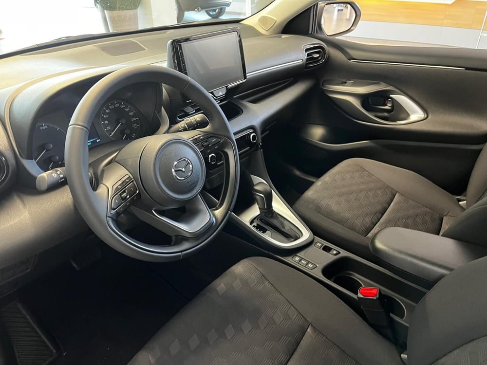 Mazda Mazda2 Hybrid nuova a Cremona (9)