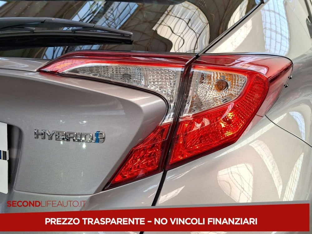 Toyota Toyota C-HR usata a Roma (8)