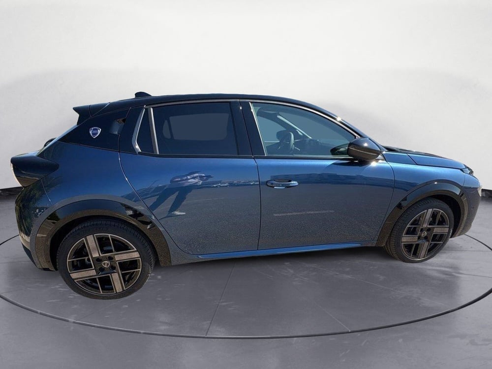 Lancia Ypsilon nuova a Caltanissetta (7)