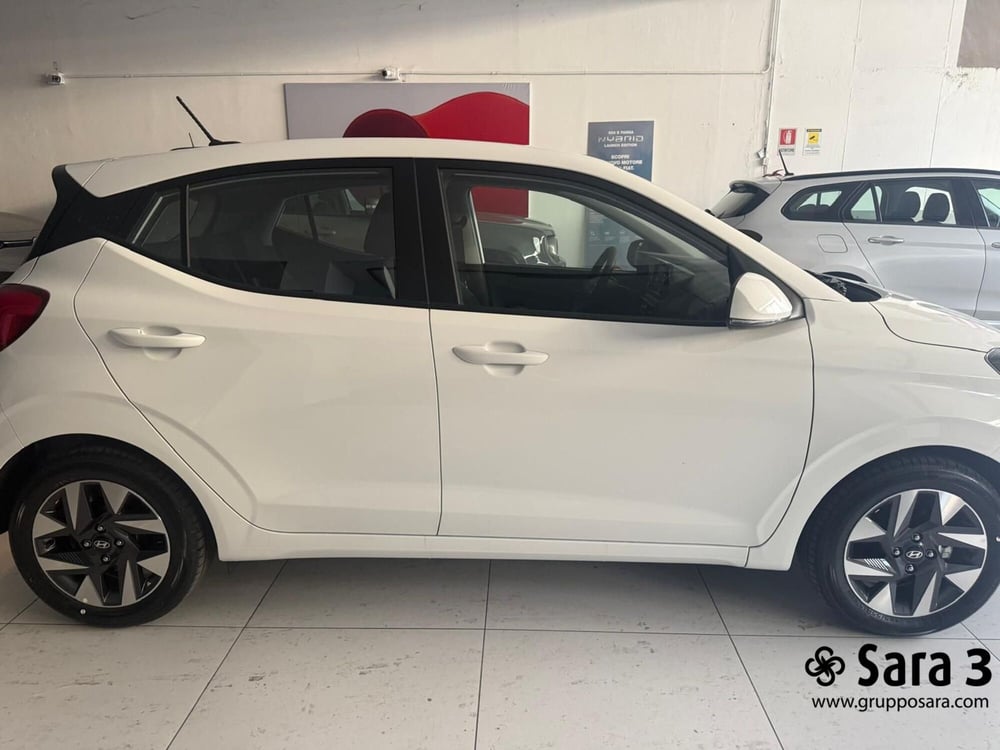 Hyundai i10 nuova a Benevento (2)