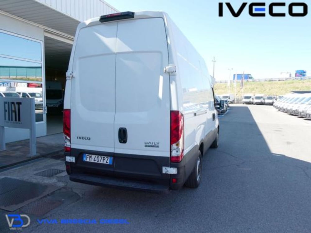 Iveco Daily Furgone usata a Brescia (11)