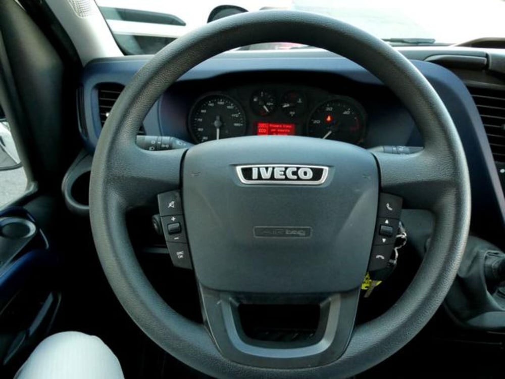 Iveco Daily Furgone usata a Brescia (8)