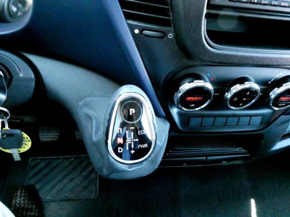 Iveco Daily Furgone usata a Brescia (9)