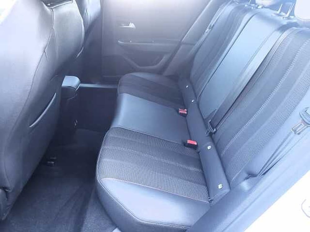 Opel Mokka usata a Pesaro-Urbino (9)