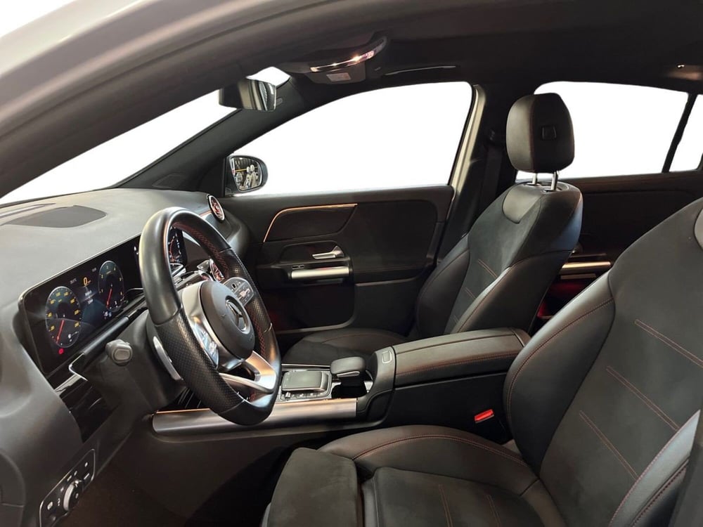Mercedes-Benz GLA SUV usata a Bari (10)