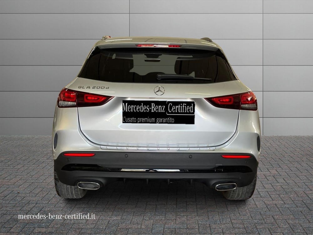 Mercedes-Benz GLA SUV usata a Bari (4)