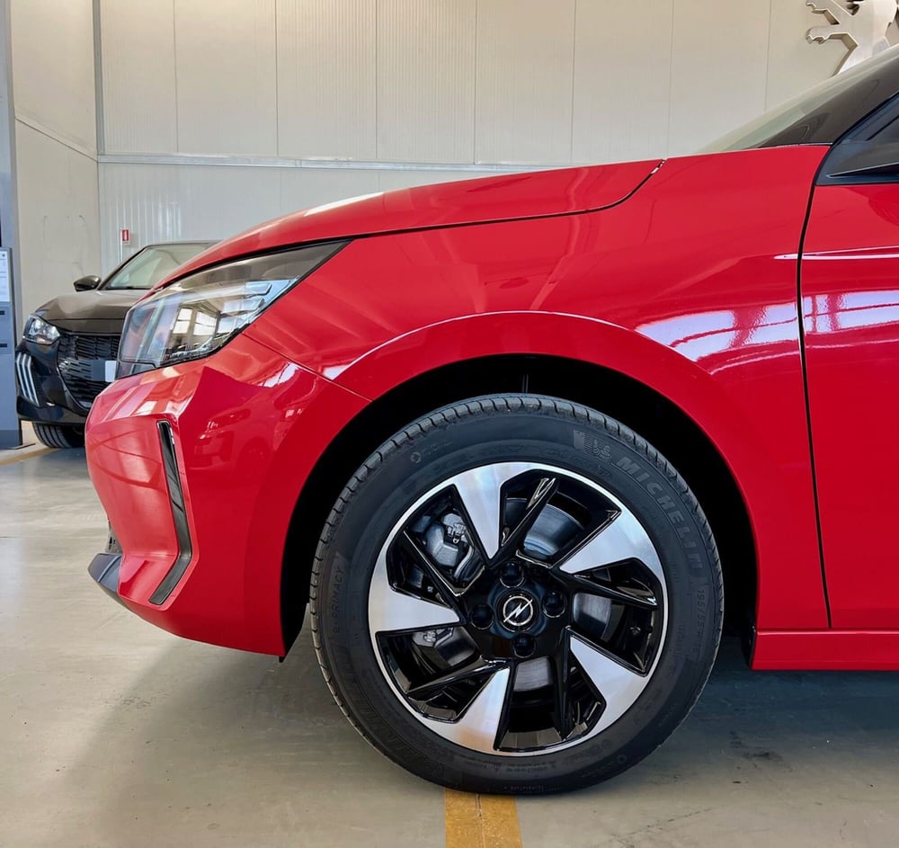 Opel Corsa-e nuova a Bari (5)