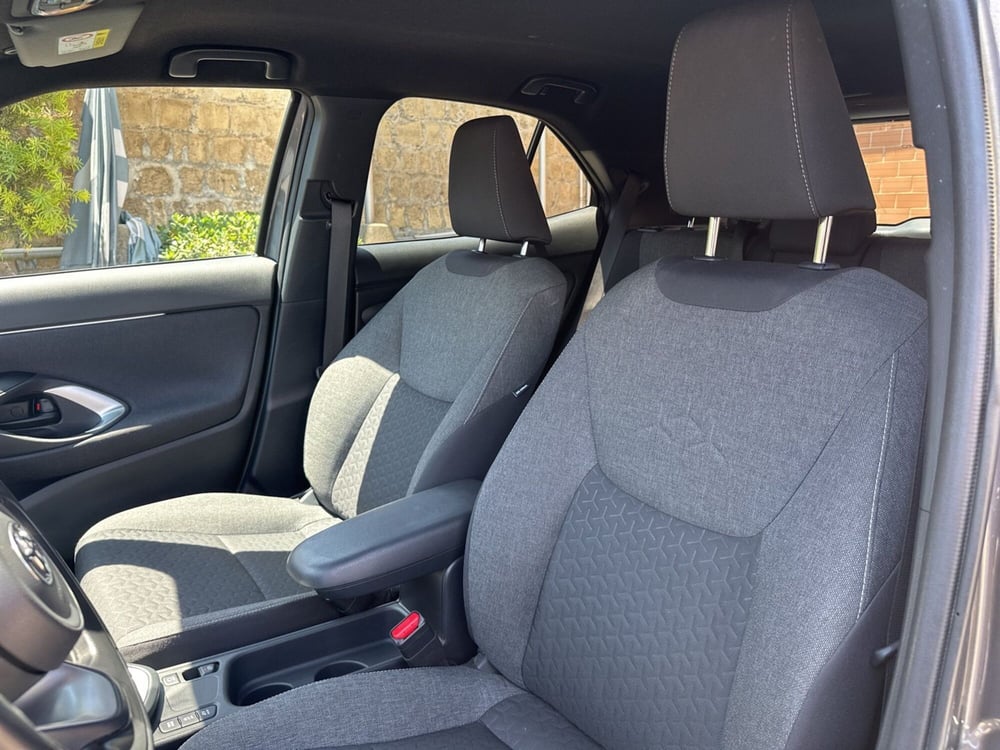 Toyota Yaris Cross usata a Napoli (17)