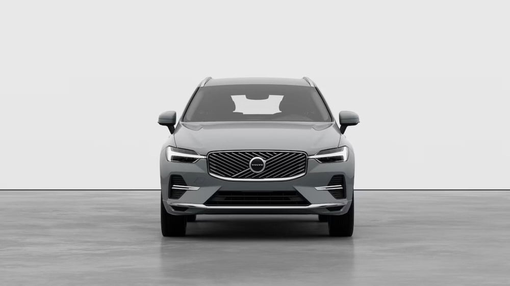 Volvo XC60 nuova a Como (2)