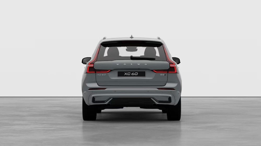 Volvo XC60 nuova a Como (3)