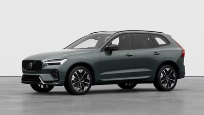 Volvo XC60 B5 AWD automatico Ultimate Dark nuova a Como