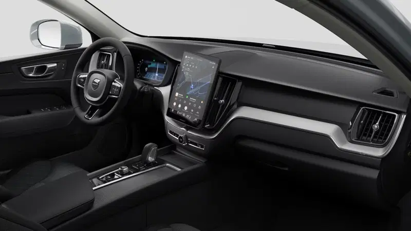 Volvo XC60 nuova a Como (7)