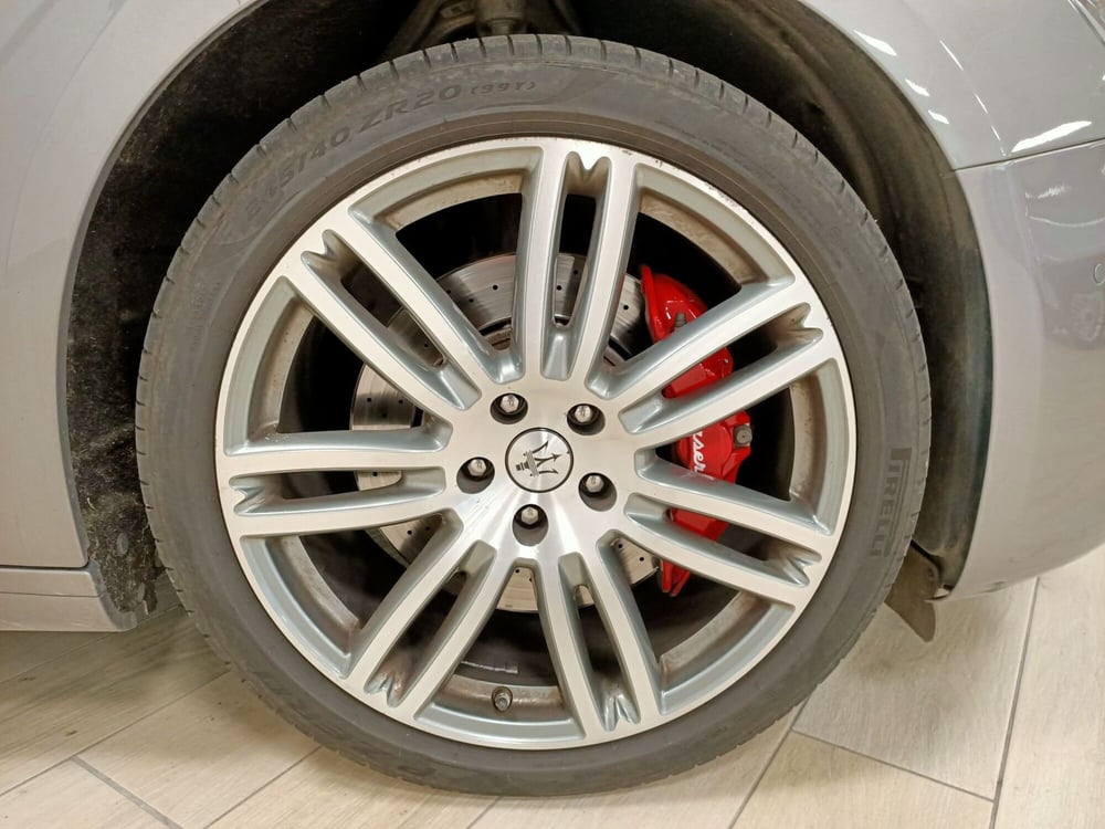 Maserati Ghibli usata a Torino (15)