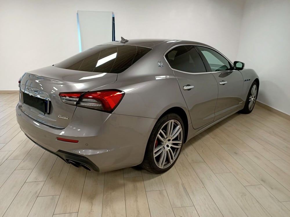 Maserati Ghibli usata a Torino (6)