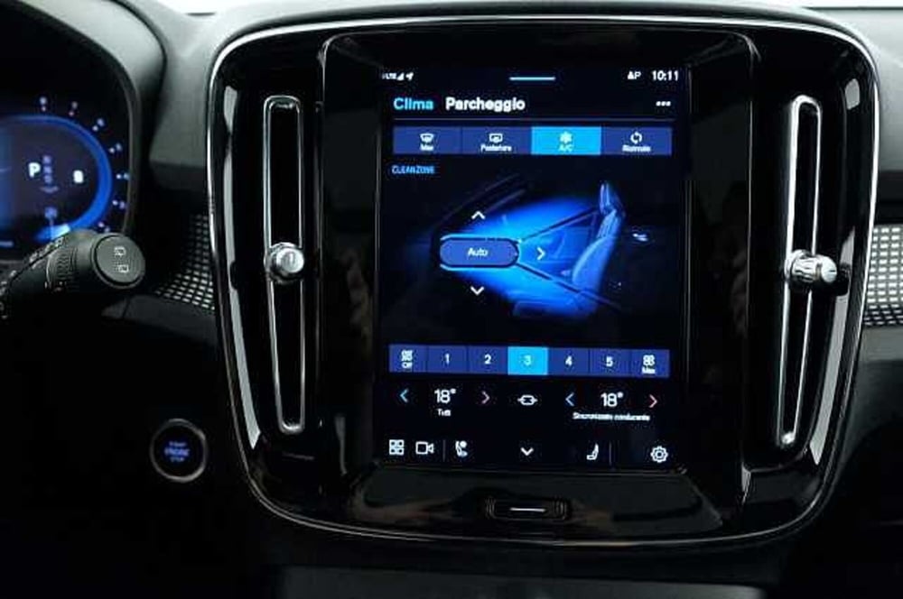 Volvo XC40 usata a Mantova (17)
