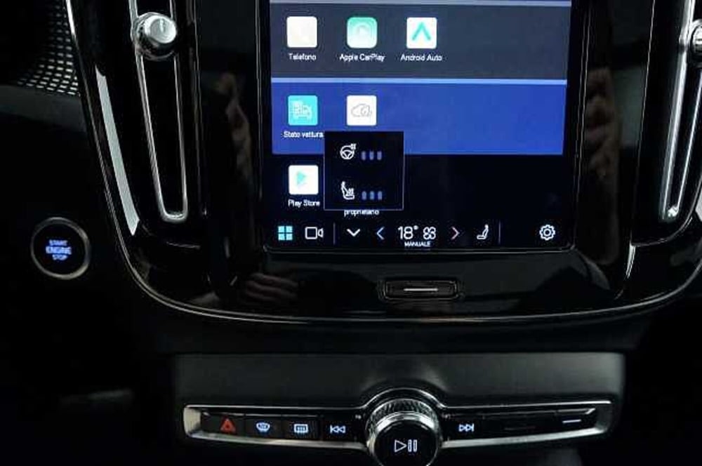 Volvo XC40 usata a Mantova (18)