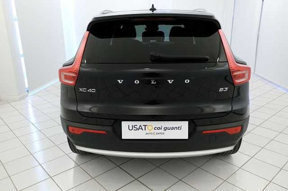 Volvo XC40 usata a Mantova (9)