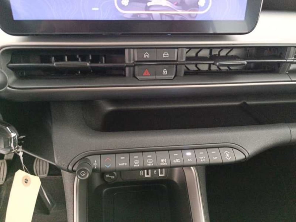 Jeep Avenger usata a Treviso (19)