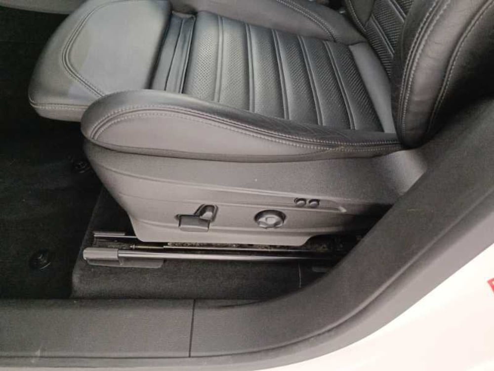 Alfa Romeo Stelvio usata a Treviso (12)