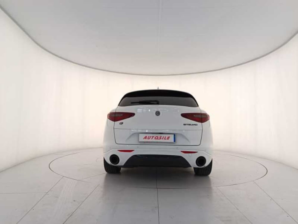 Alfa Romeo Stelvio usata a Treviso (5)