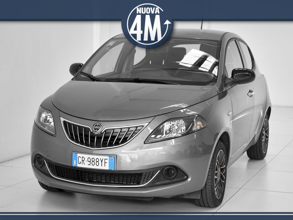 Lancia Ypsilon usata a Prato