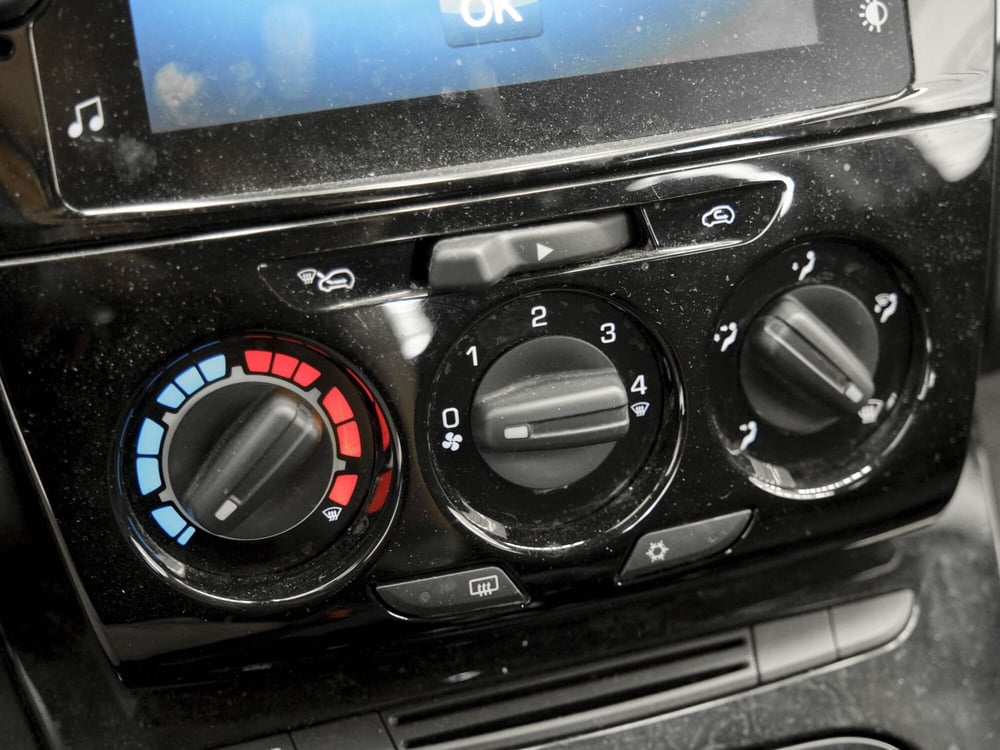 Lancia Ypsilon usata a Prato (14)