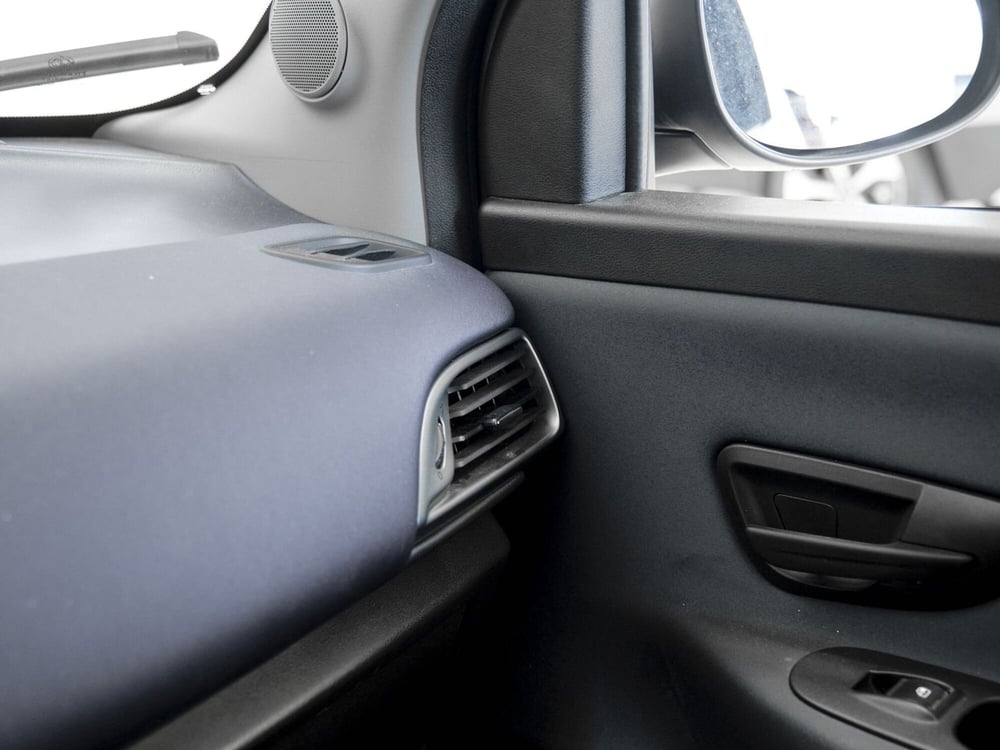 Lancia Ypsilon usata a Prato (15)